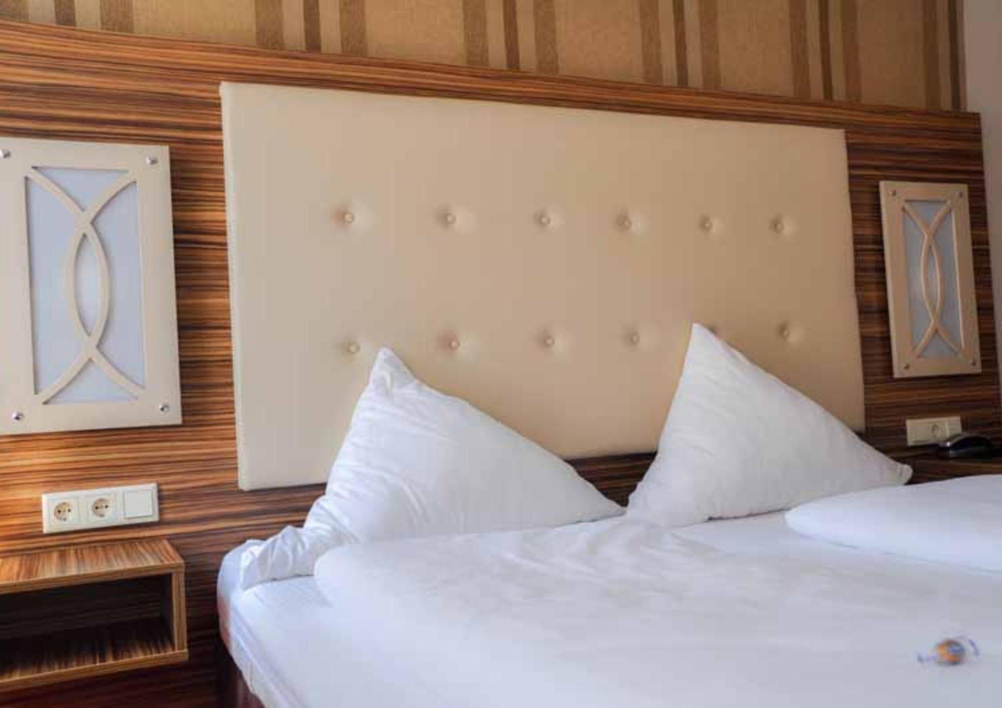Erde Hotel Erlangen Luaran gambar
