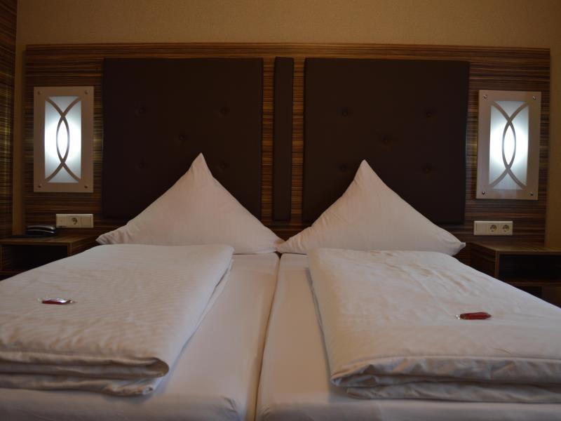 Erde Hotel Erlangen Luaran gambar