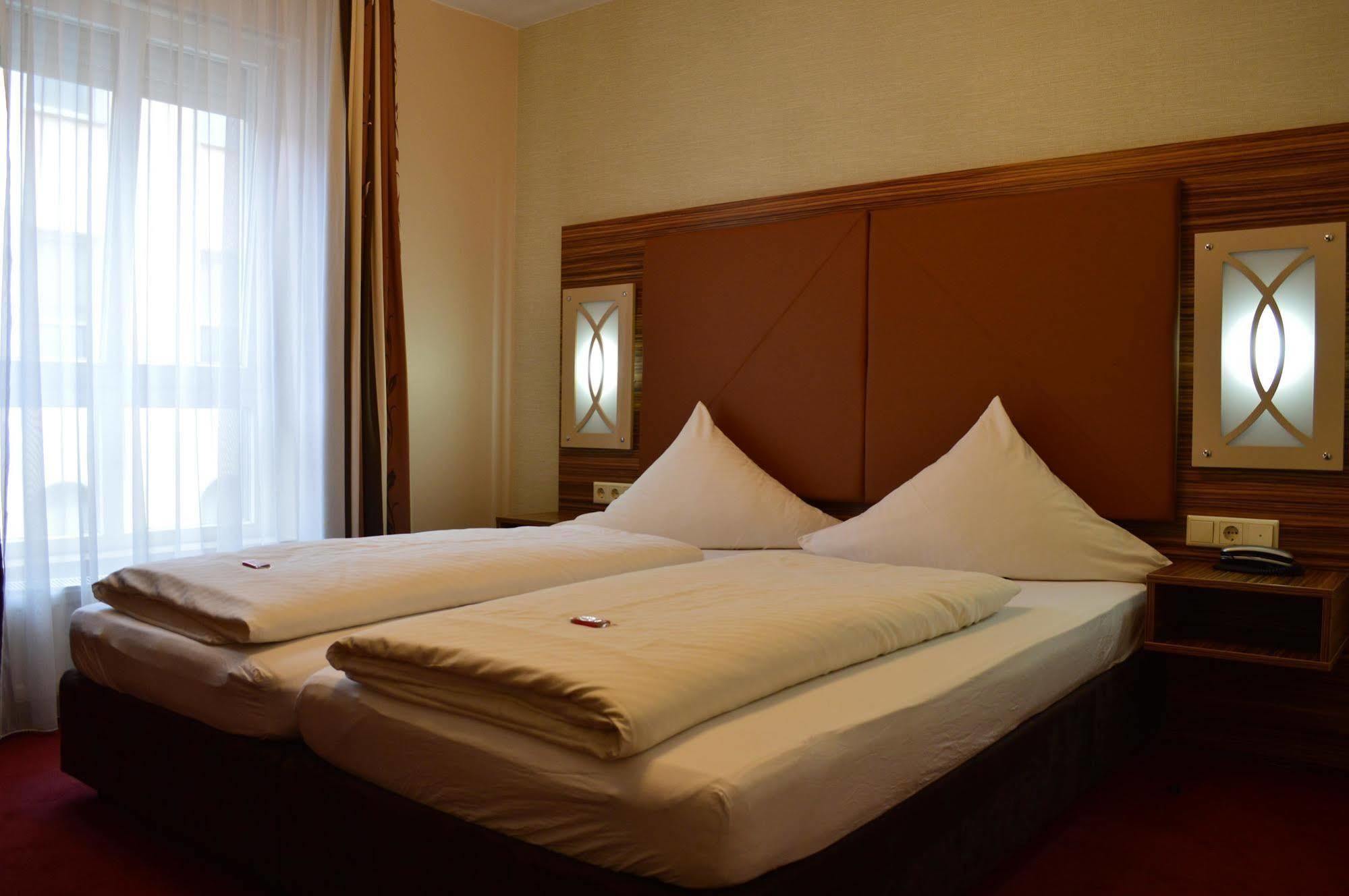 Erde Hotel Erlangen Luaran gambar